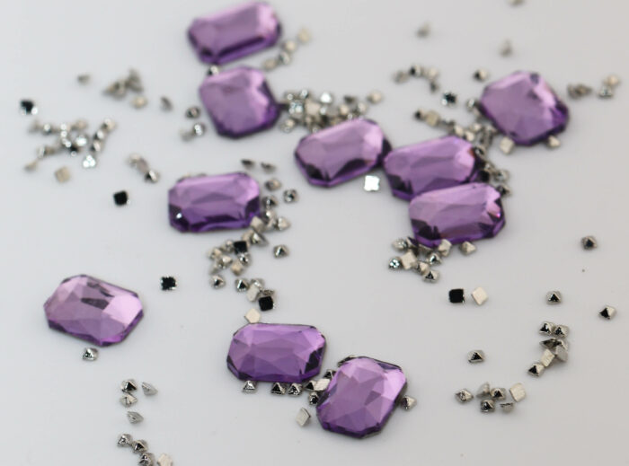 Gemmes Améthyste et Studs Métalliques - My Goth Girlfriend