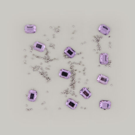 Gemmes Améthyste et Studs Métalliques